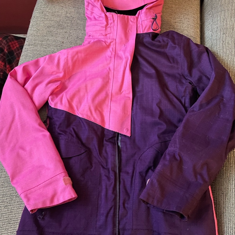 Under Armour Storm Pink & Purple Women's Jacket Size Small